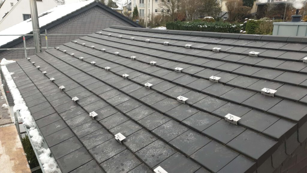 Photovoltaik Solaranlage Smart home Elektriker Elektro Elektrik Wärmepumpe Wärme Heizen Heizung Wallbox Solar Ladestation Emobilität Herdorf Siegen Neunkirchen Betzdorf Burbach Altenkirchen Westerwald Eauto Laden Sparen Stromkosten Meister