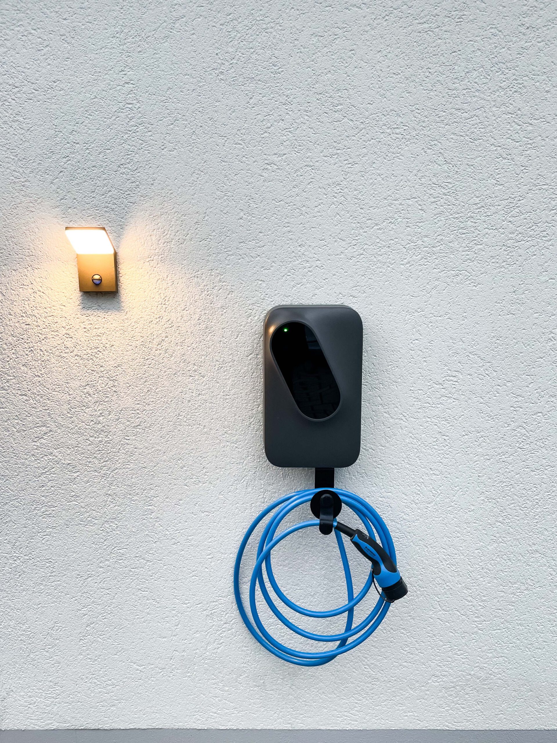 Charger Wallbox Solar Ladestation Emobilität Herdorf siegen neunkirchen betzdorf altenkirchen westerwald Eauto Laden