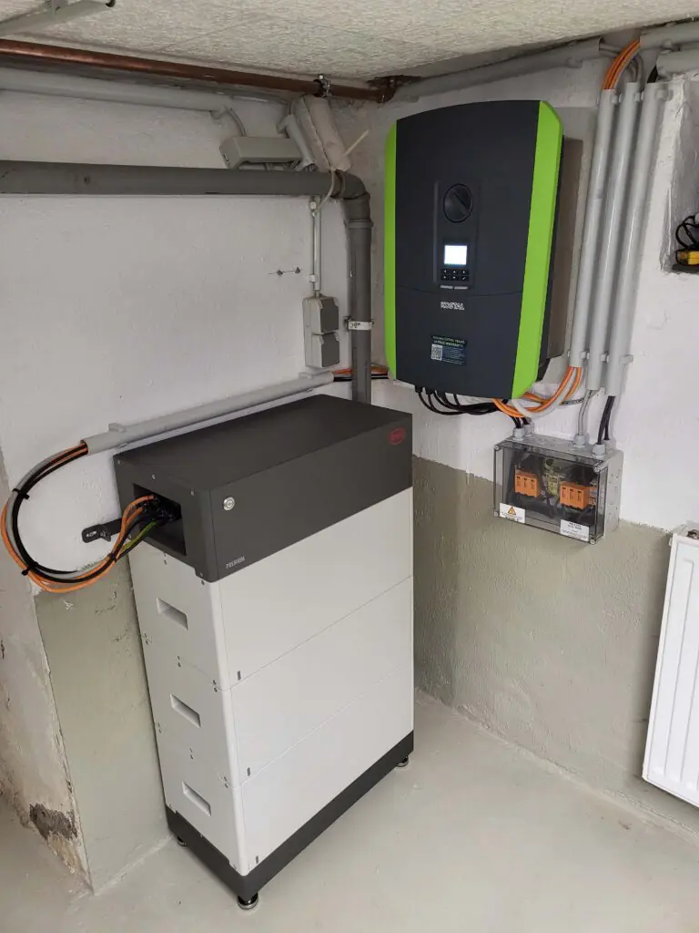 Photovoltaik Solaranlage Smart home Elektriker Elektro Elektrik Wärmepumpe Wärme Heizen Heizung Wallbox Solar Ladestation Emobilität Herdorf Siegen Neunkirchen Betzdorf Burbach Altenkirchen Westerwald Eauto Laden Sparen Stromkosten Meister