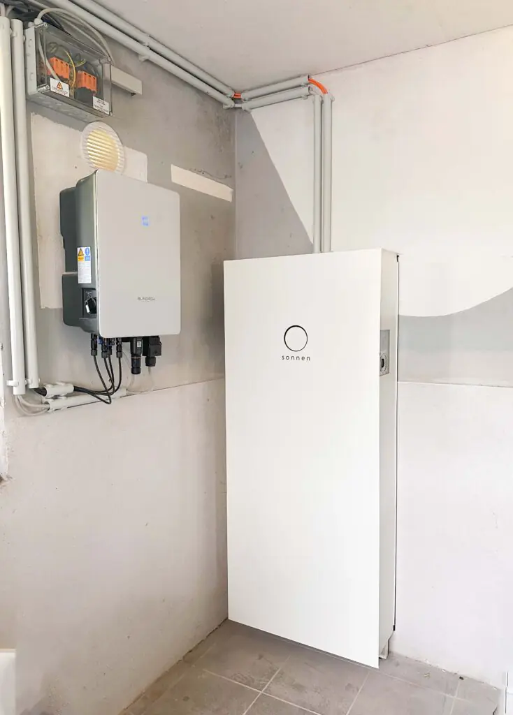 Photovoltaik Solaranlage Smart home Elektriker Elektro Elektrik Wärmepumpe Wärme Heizen Heizung Wallbox Solar Ladestation Emobilität Herdorf Siegen Neunkirchen Betzdorf Burbach Altenkirchen Westerwald Eauto Laden Sparen Stromkosten Meister